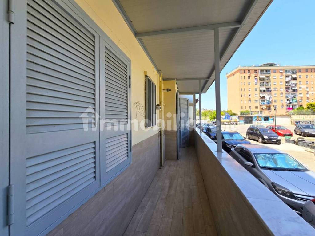 appartamento in vendita a Napoli in zona Soccavo
