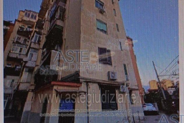appartamento in vendita a Napoli in zona Bagnoli