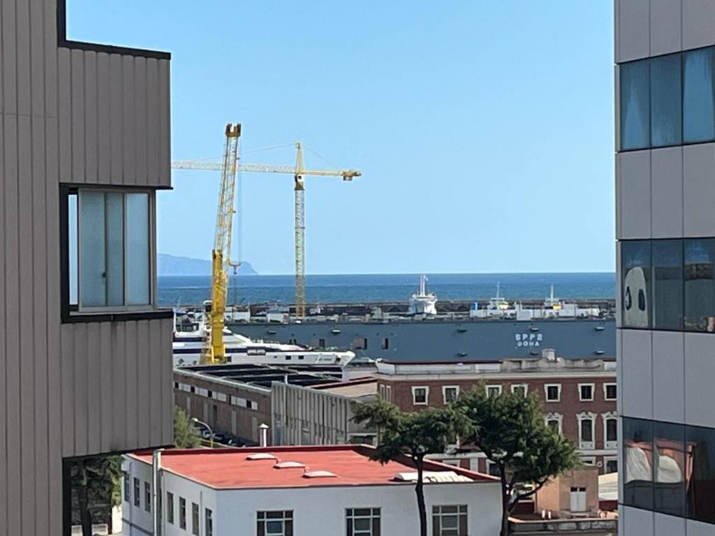 appartamento in vendita a Napoli in zona Mercato