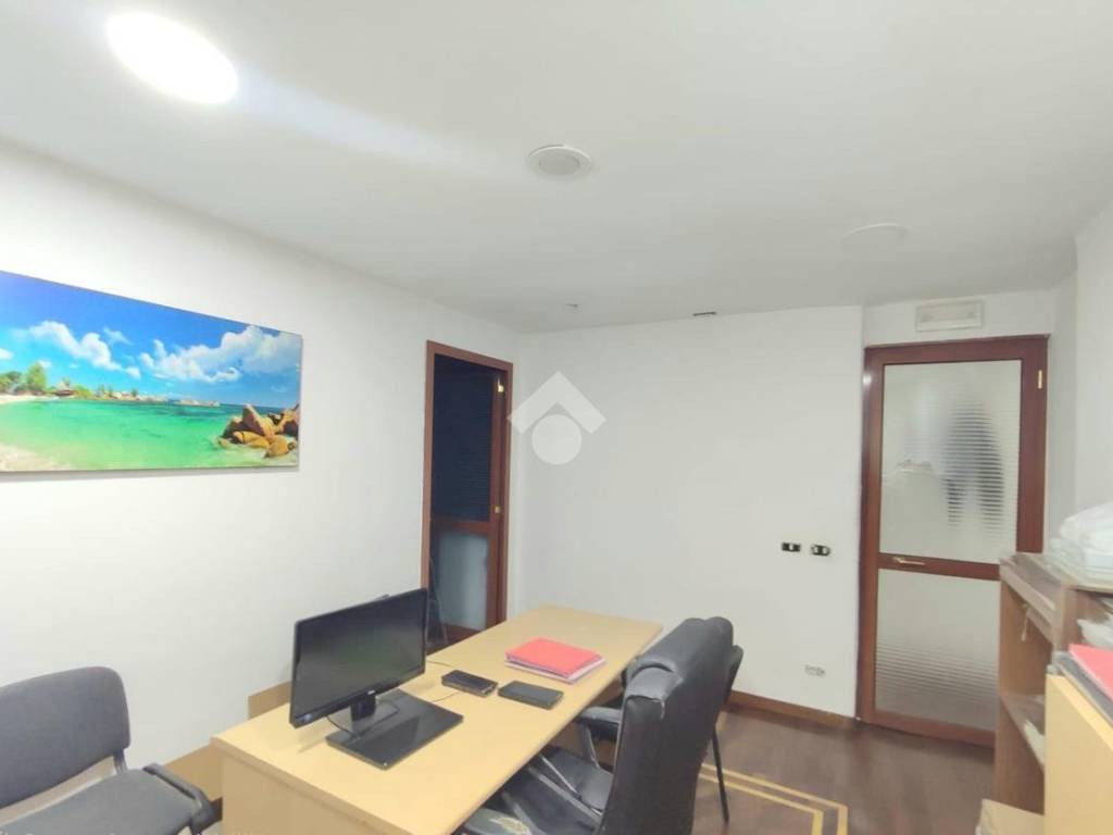 appartamento in vendita a Napoli in zona Capodimonte / Colli Aminei