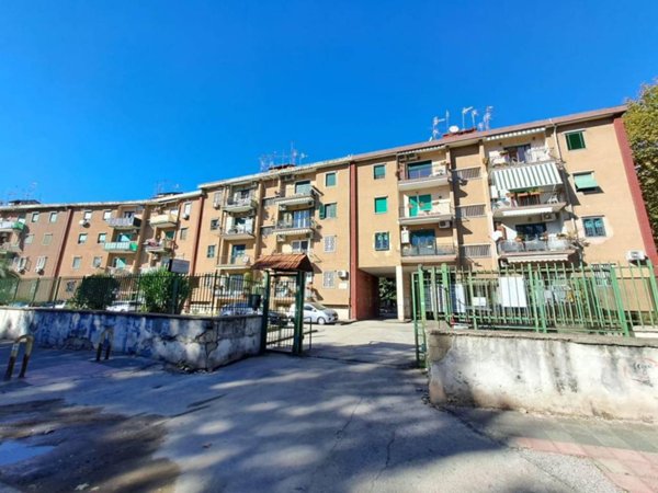 appartamento in vendita a Napoli in zona Soccavo