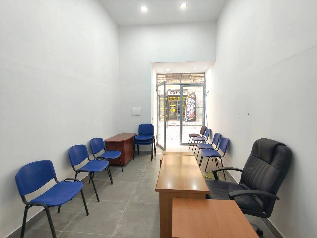 negozio in vendita a Napoli