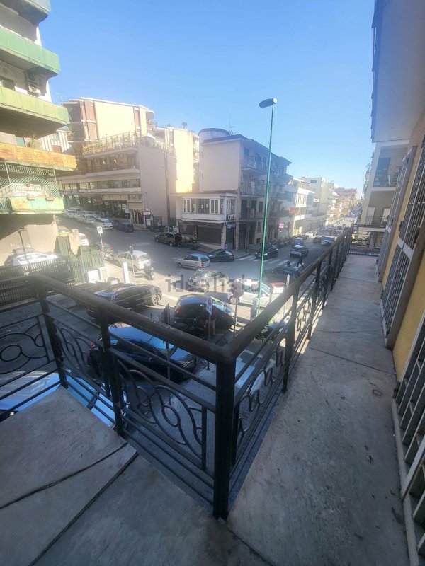 appartamento in vendita a Napoli in zona Chiaia
