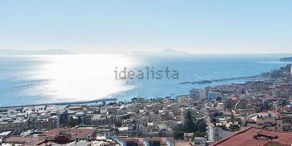 appartamento in vendita a Napoli in zona Vomero
