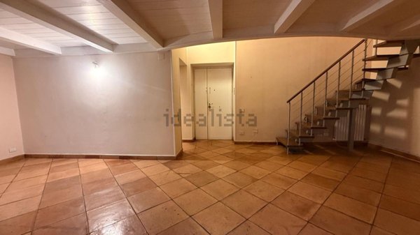 appartamento in vendita a Napoli in zona San Ferdinando