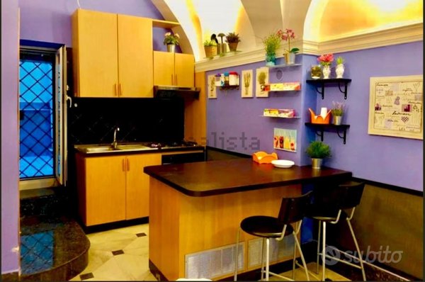 appartamento in vendita a Napoli in zona Pendino / San Giuseppe