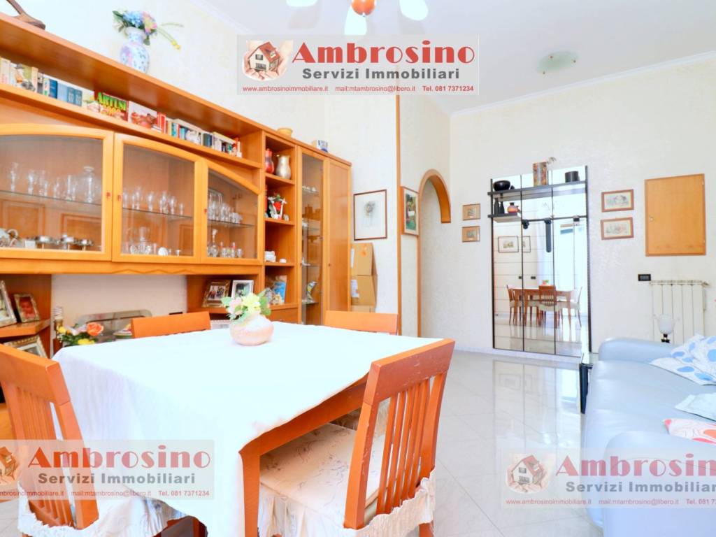 appartamento in vendita a Napoli in zona Secondigliano