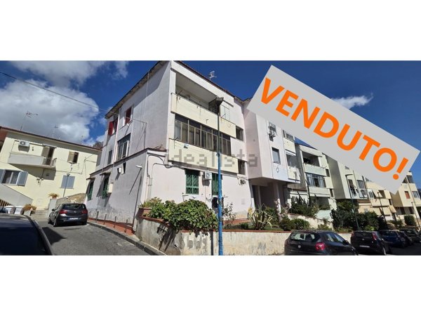 appartamento in vendita a Napoli in zona Bagnoli