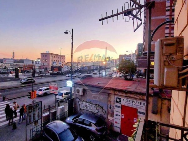 appartamento in vendita a Napoli in zona Mercato