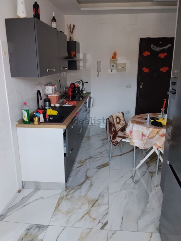 appartamento in vendita a Napoli in zona Bagnoli