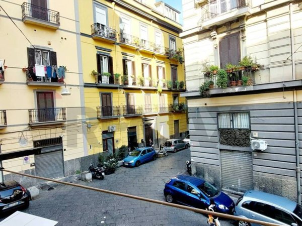 appartamento in vendita a Napoli in zona Pendino / San Giuseppe