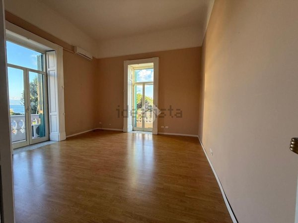 appartamento in vendita a Napoli in zona Posillipo