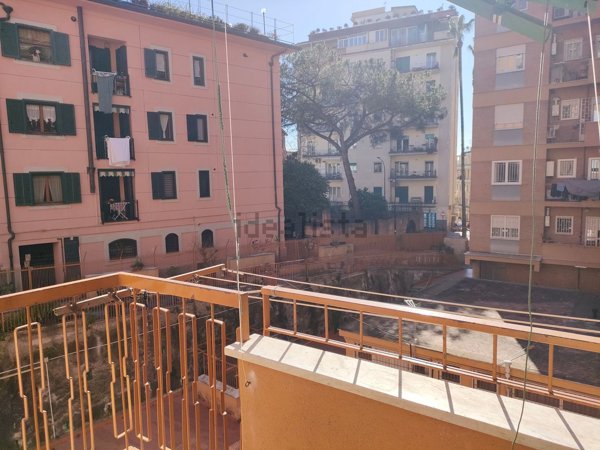 appartamento in vendita a Napoli in zona Arenella