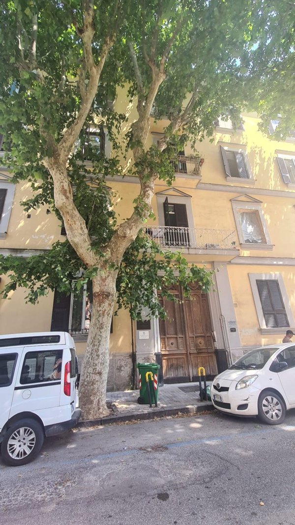 appartamento in vendita a Napoli in zona Vomero