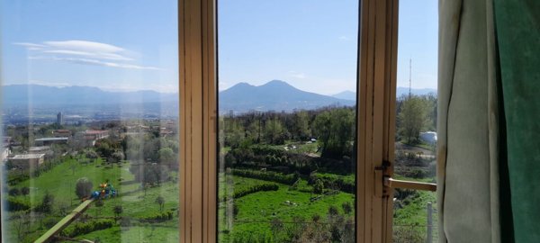 appartamento in vendita a Napoli in zona Camaldoli