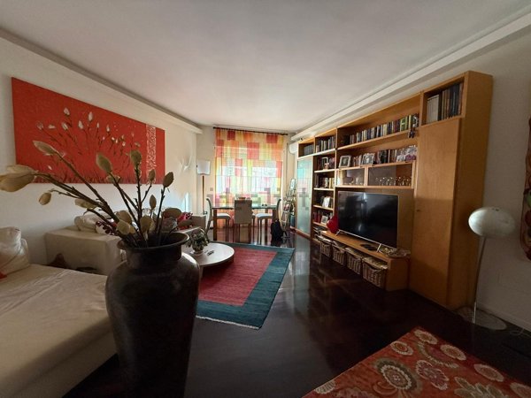 appartamento in vendita a Napoli in zona Capodimonte / Colli Aminei