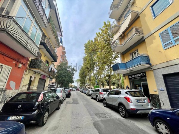 appartamento in vendita a Napoli in zona Barra