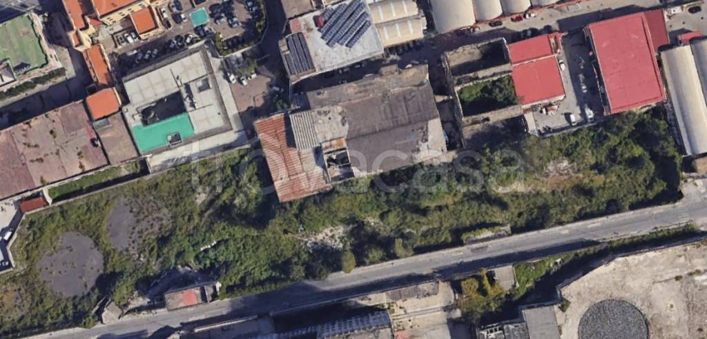 terreno edificabile in vendita a Napoli in zona San Giovanni a Teduccio