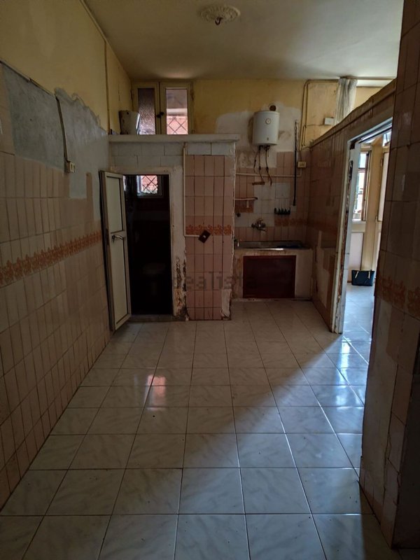 appartamento in vendita a Napoli in zona Bagnoli