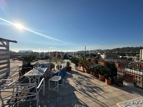 appartamento in vendita a Napoli in zona Fuorigrotta