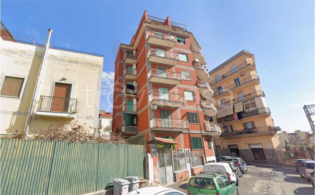 appartamento in vendita a Napoli in zona Bagnoli