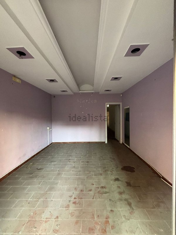 ufficio in vendita a Napoli in zona Miano