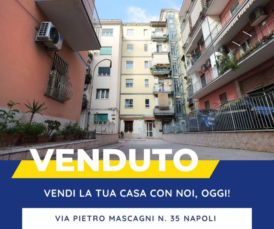 appartamento in vendita a Napoli in zona Fuorigrotta