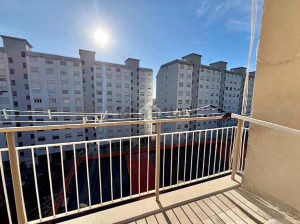 appartamento in vendita a Napoli in zona Poggioreale