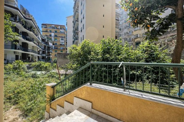 appartamento in vendita a Napoli in zona Arenella