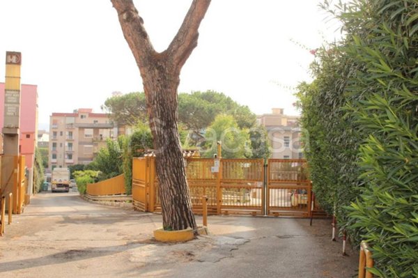 appartamento in vendita a Napoli in zona Bagnoli