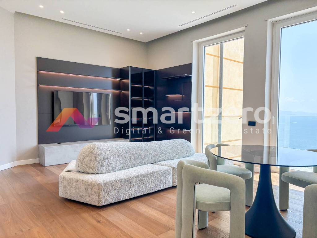 appartamento in vendita a Napoli in zona Posillipo