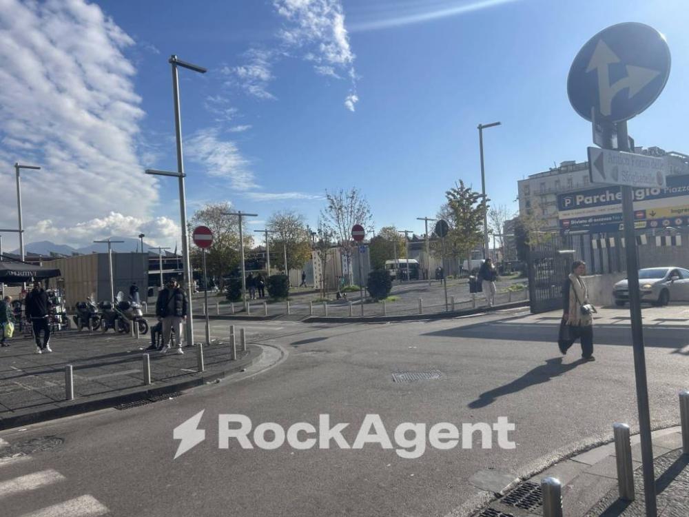 negozio in vendita a Napoli