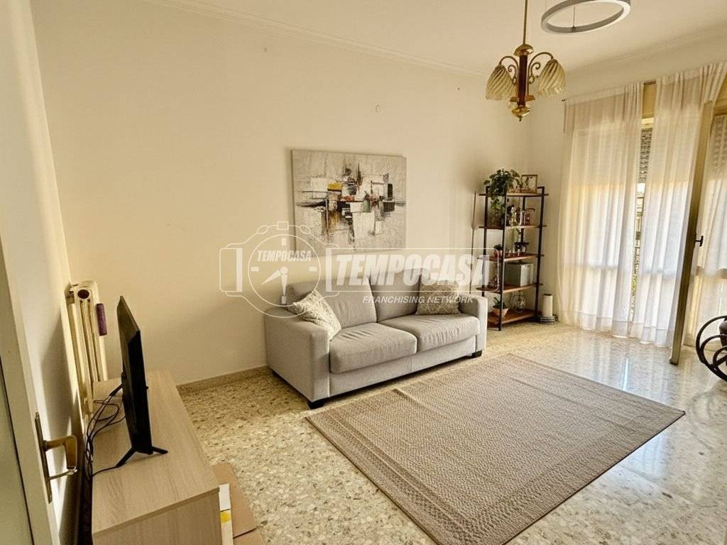 appartamento in vendita a Napoli in zona Fuorigrotta