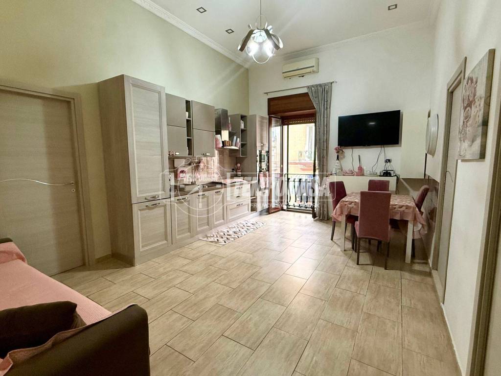 appartamento in vendita a Napoli