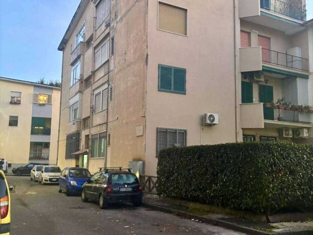 appartamento in vendita a Napoli in zona Soccavo