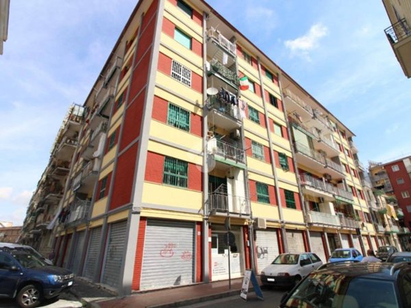 appartamento in vendita a Napoli in zona Secondigliano