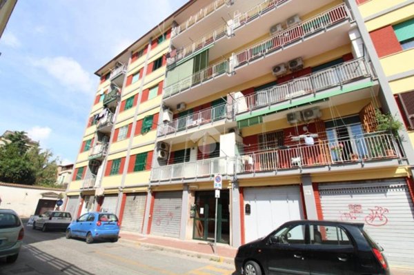 appartamento in vendita a Napoli in zona Secondigliano