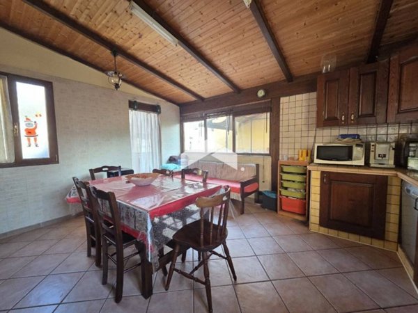 appartamento in vendita a Napoli in zona Ponticelli