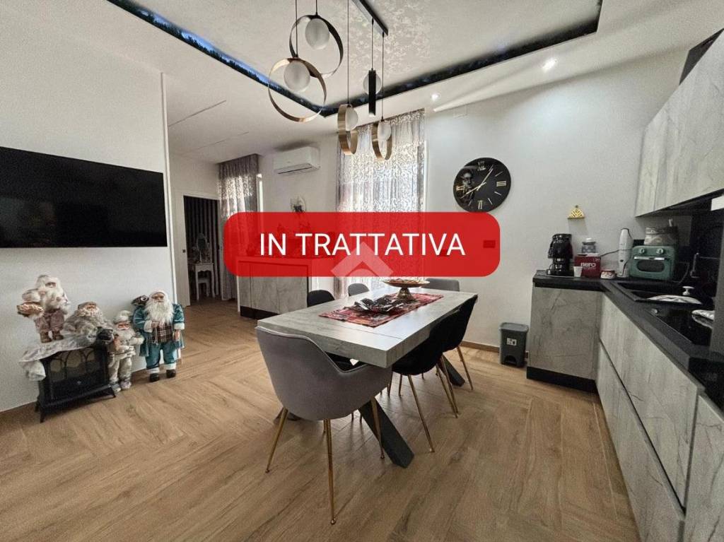 appartamento in vendita a Napoli in zona Poggioreale