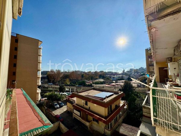 appartamento in vendita a Napoli in zona Pianura