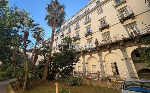 appartamento in vendita a Napoli in zona Avvocata