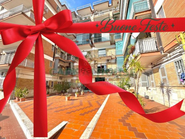 appartamento in vendita a Napoli in zona Fuorigrotta