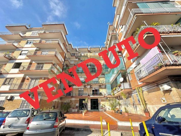 appartamento in vendita a Napoli in zona Bagnoli