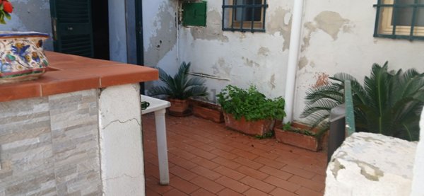 appartamento in vendita a Napoli in zona Posillipo