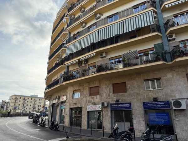 appartamento in vendita a Napoli in zona Arenella