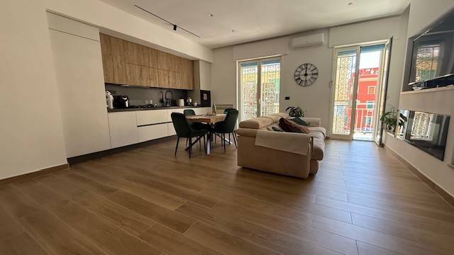 appartamento in vendita a Napoli in zona Bagnoli