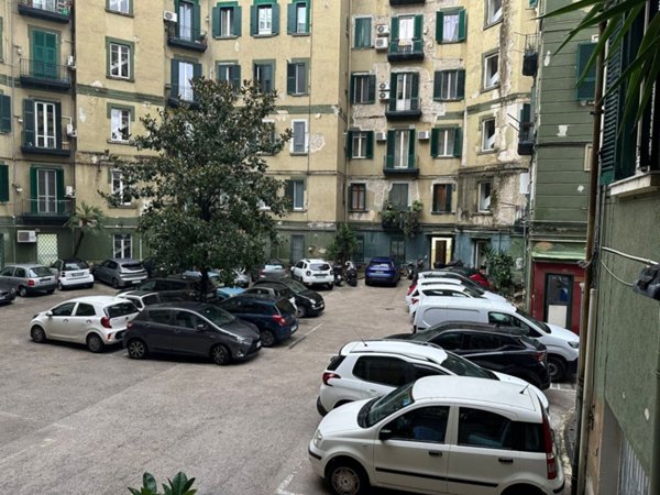 appartamento in vendita a Napoli in zona Vomero