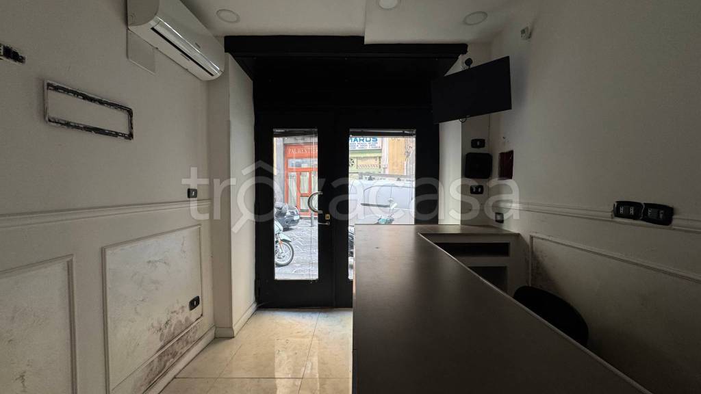 negozio in vendita a Napoli