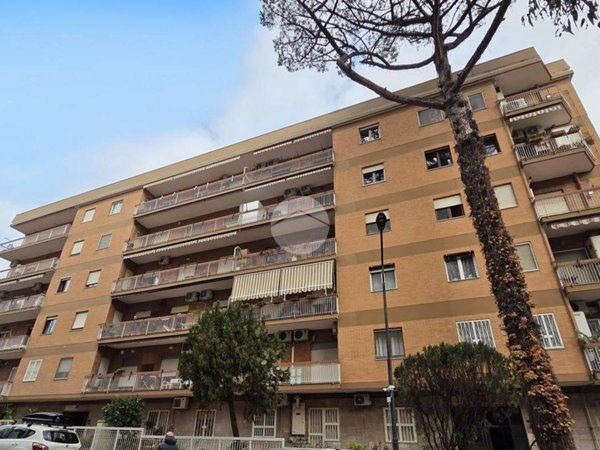 appartamento in vendita a Napoli in zona Capodimonte / Colli Aminei