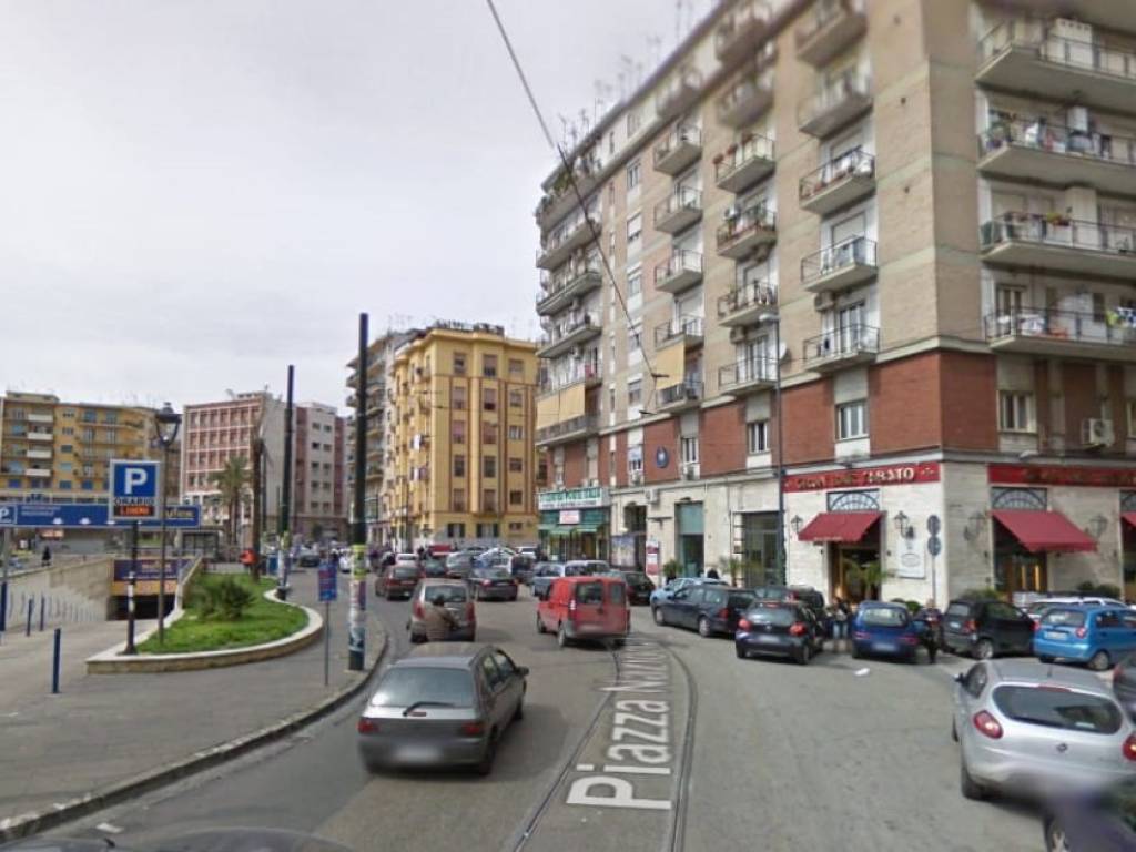 negozio in vendita a Napoli